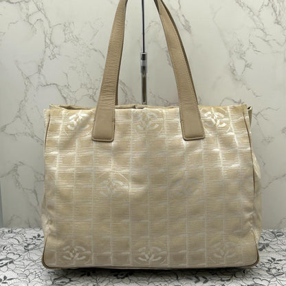 Chanel New Travel Line Tote MM — view 2