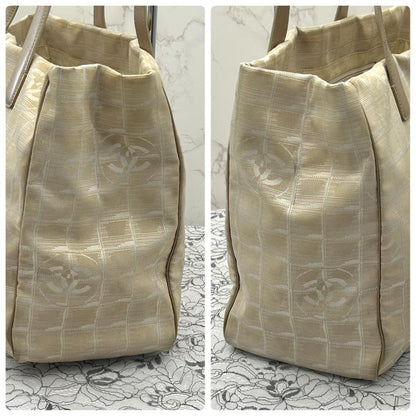 Chanel New Travel Line Tote MM — view 4