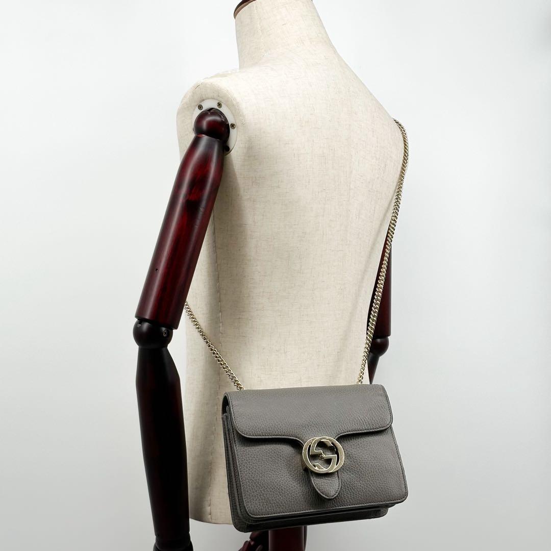 Gucci Interlocking Chain Shoulder Bag Gray Leather — view 6