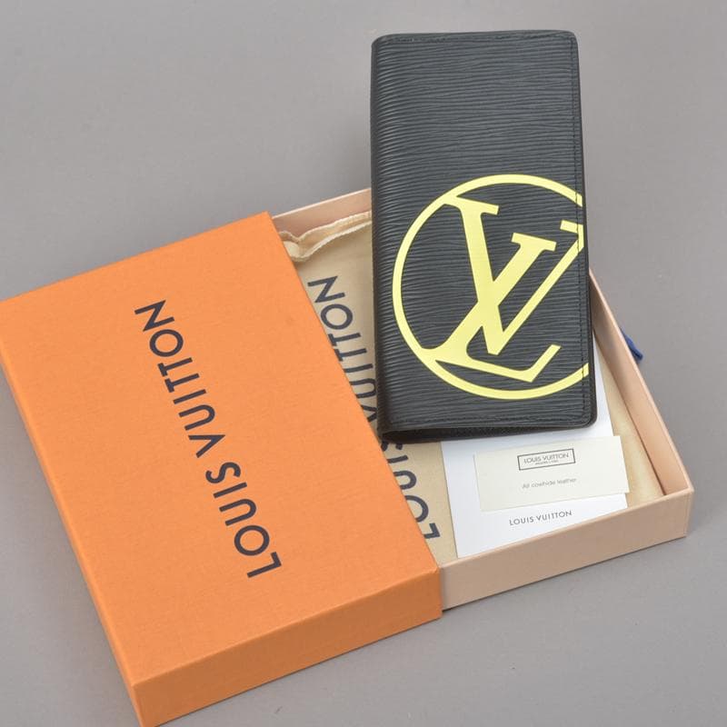 Louis Vuitton LV Circle Portefeuille Blazer Long Wallet Epi Leather Black