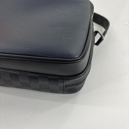 Louis Vuitton Epi Damier Graphite Messenger Bag Black — view 8