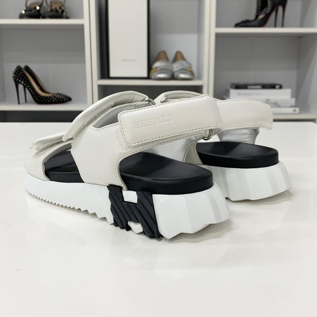 Hermes Junior Logo Leather Velcro Sandals White Black — view 4