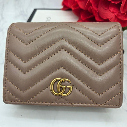 Gucci Bifold Wallet GG Marmont Quilted Pink