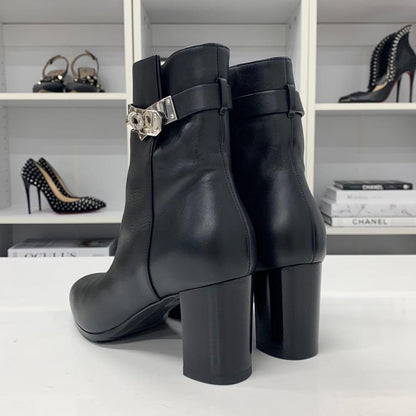 Hermes Saint Germain Kelly Leather Short Boots Black