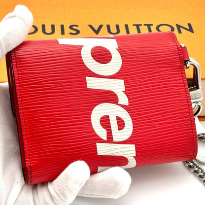 Louis Vuitton Wallet Supreme Epi Chain Shoulder Bag — view 2