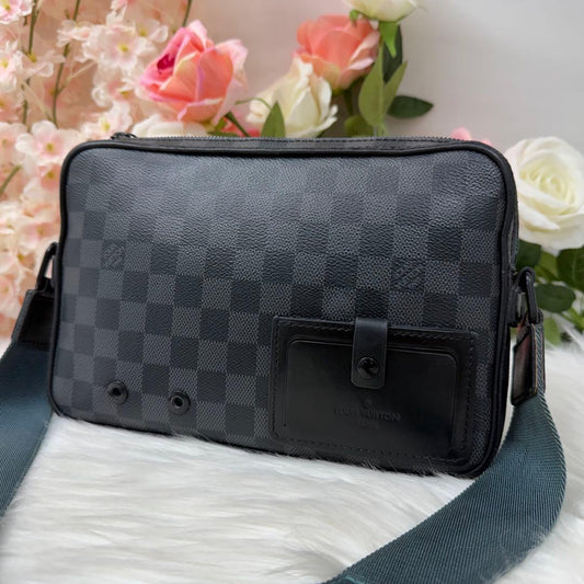 Louis Vuitton Alpha Messenger Shoulder Bag Damier