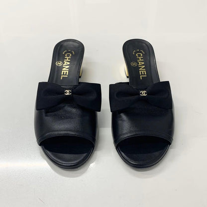 Chanel CC Logo Leather Ribbon Sandals Black