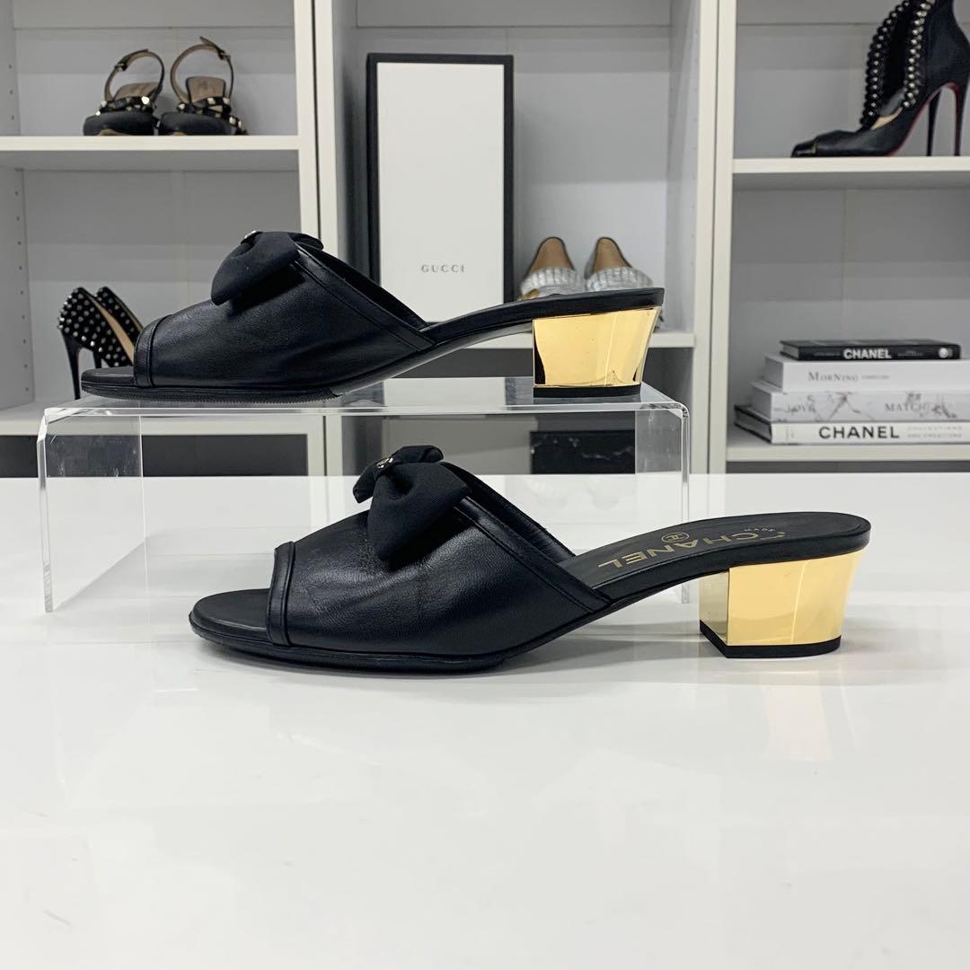Chanel CC Logo Leather Ribbon Sandals Black