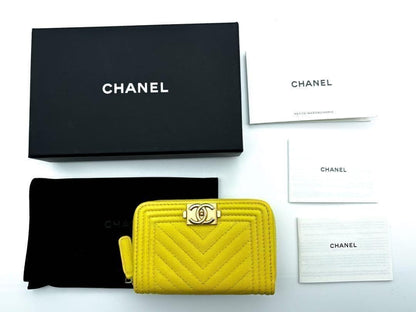 Chanel Wallet Round Zip Coin Purse — view 2