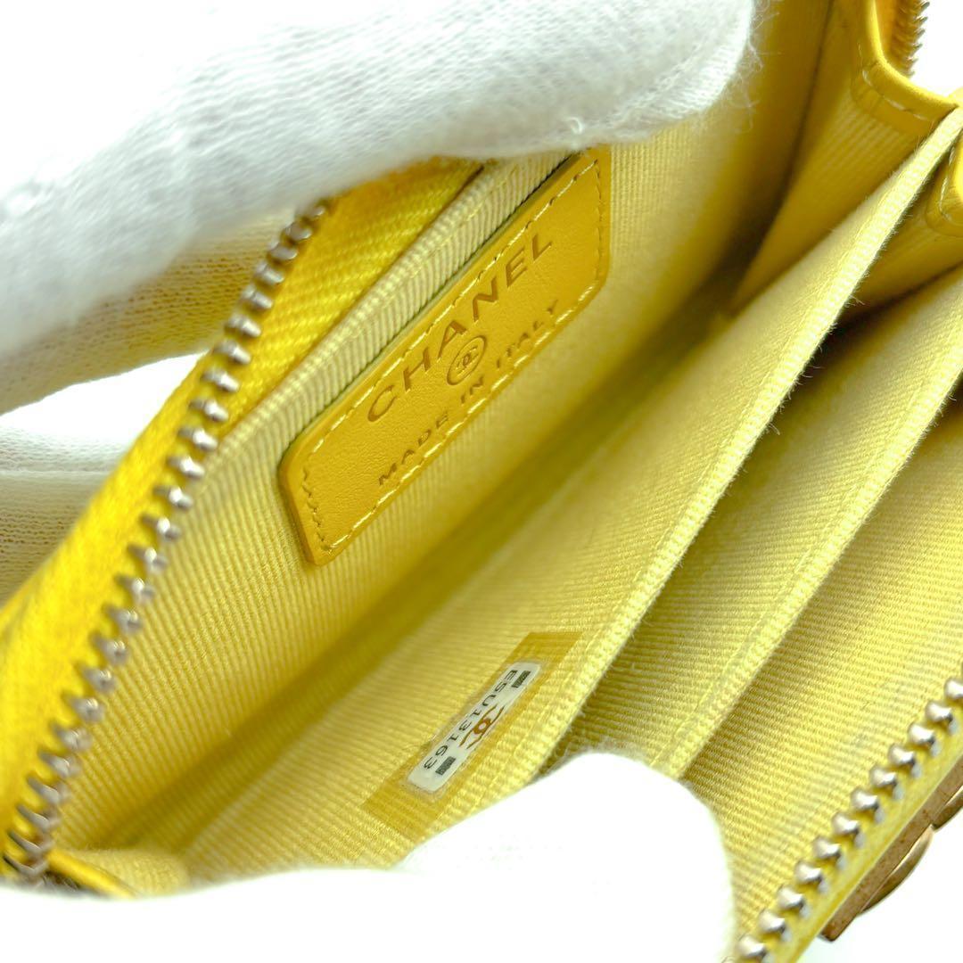 Chanel Wallet Round Zip Coin Purse — view 5