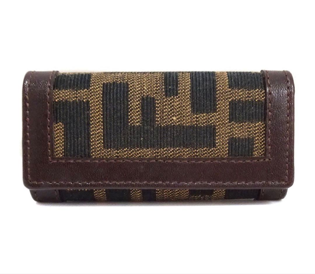 Fendi Zucca Pattern Quadruple Strand Key Case Key Holder — view 2