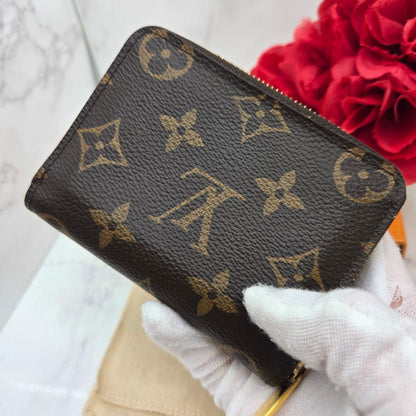 Louis Vuitton Monogram Zippy Coin Purse — view 3
