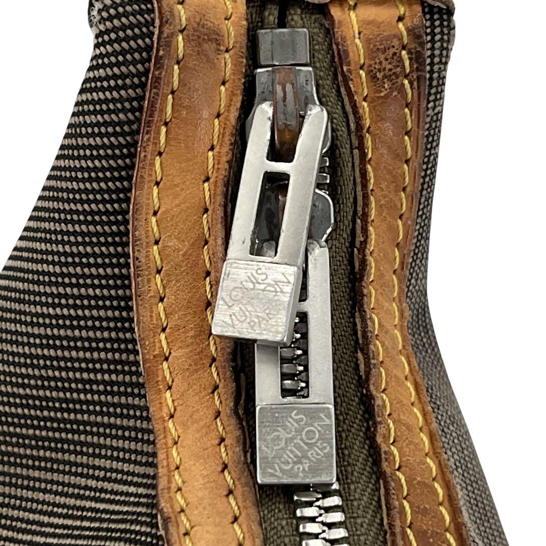 Louis Vuitton Shoulder Bag Damier Geant Exploratour Brown