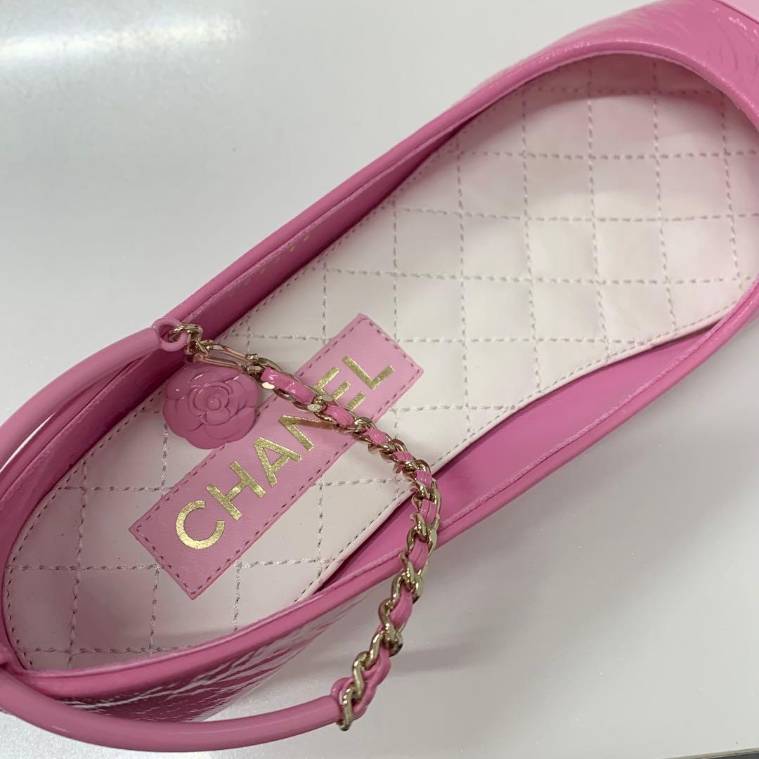 Chanel CC Logo Camellia Leather Chain Strap Flat Shoes — view 7