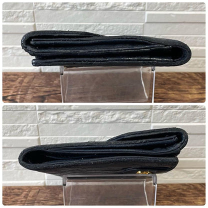 Chanel Bicolor Quilted Lambskin Bifold Wallet CC Logo Black — view 4