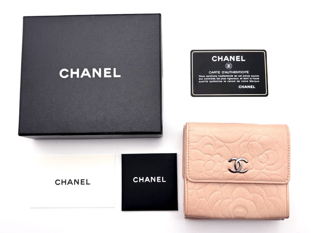Chanel Wallet Camellia Pink — view 2
