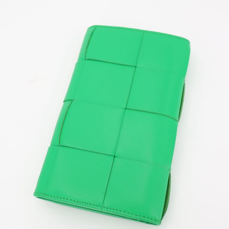 Bottega Veneta Maxi Intrecciato Leather Wallet Green