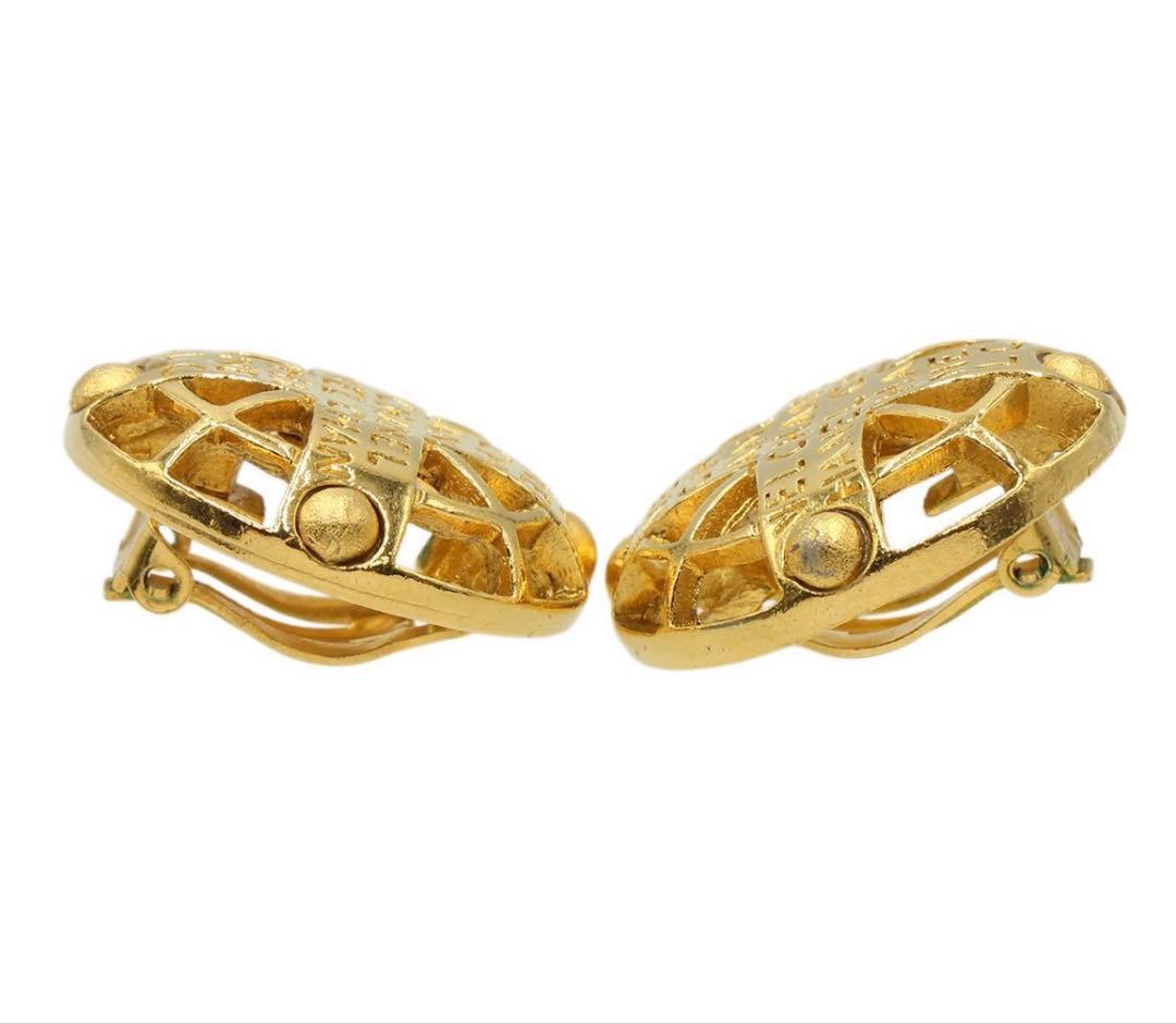 Chanel Logo Round Earring