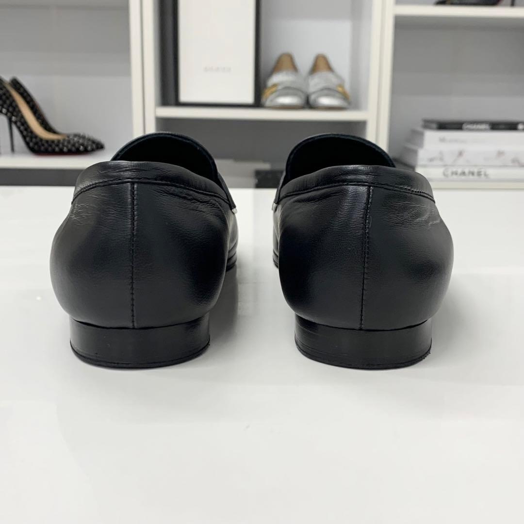 Chanel CC Logo Leather Loafers Black — view 5