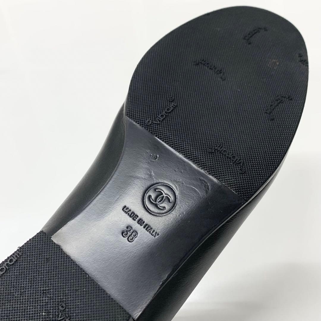 Chanel CC Logo Leather Loafers Black — view 8
