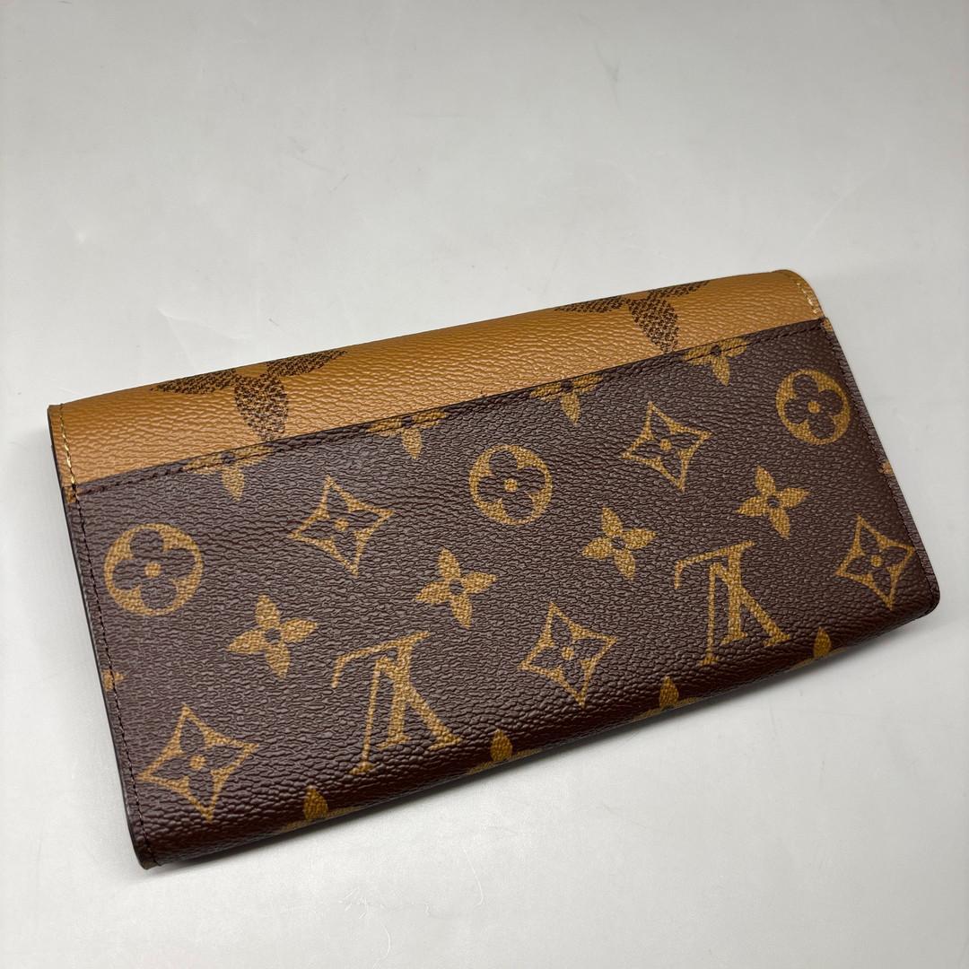 Unused IC Louis Vuitton M80726 Monogram Giant Portefeuille