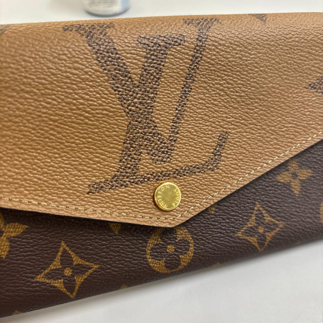 Unused IC Louis Vuitton M80726 Monogram Giant Portefeuille