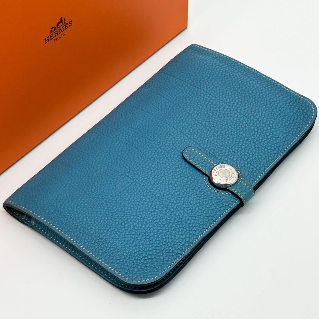 Hermes Dogon GM Duo Blue Jean Taurillon Bifold Wallet — view 4