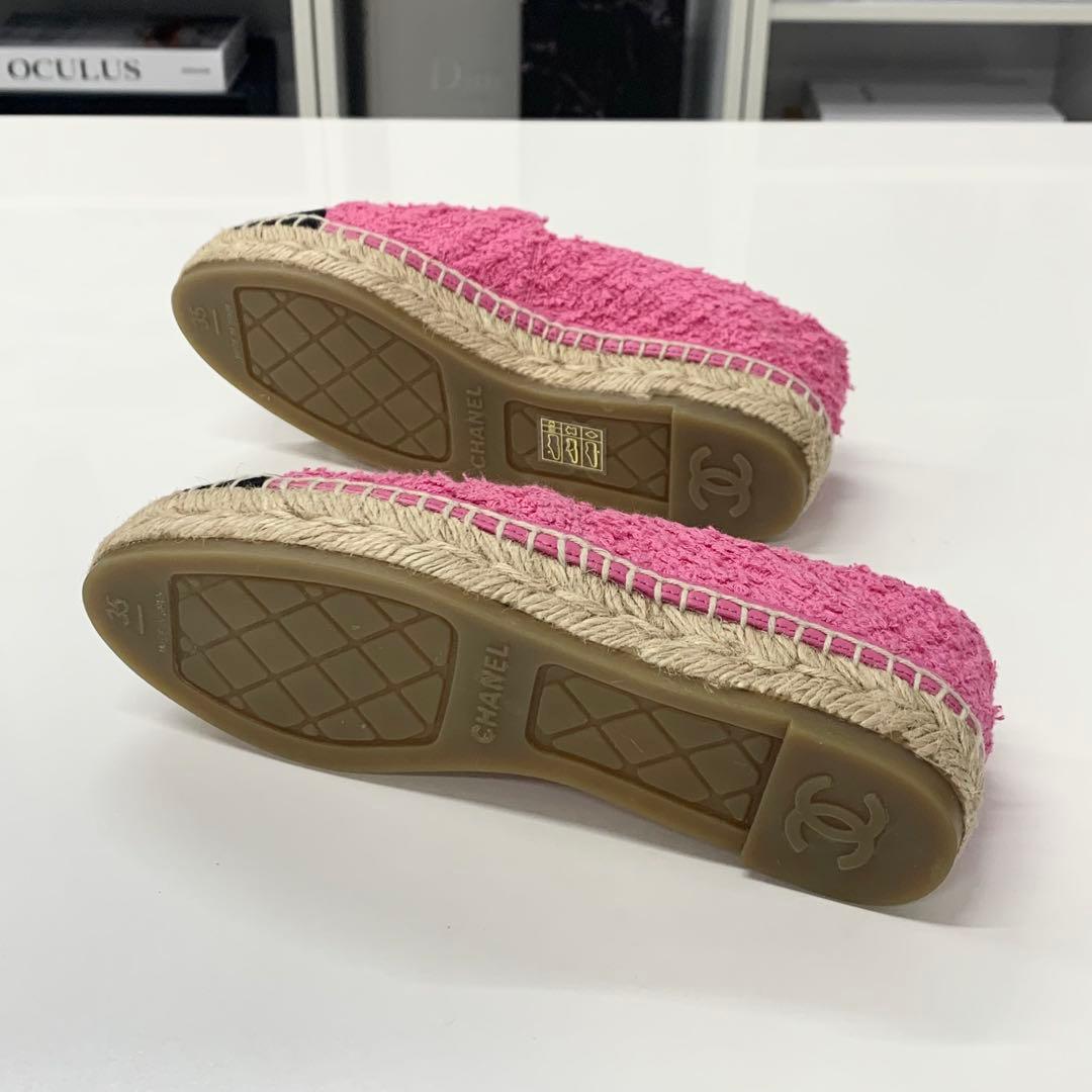 Chanel CC Logo Espadrilles Tweed Leather Flat Shoes Pink — view 6
