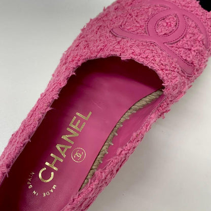Chanel CC Logo Espadrilles Tweed Leather Flat Shoes Pink — view 7