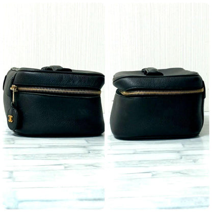 Chanel Vanity Pouch Caviar Leather Black GD CC Logo — view 4