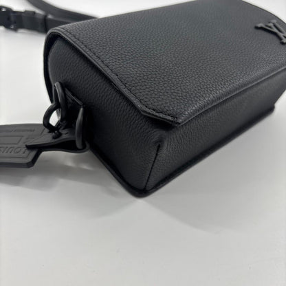 Louis Vuitton LV Aerogram Fastline Shoulder — view 7
