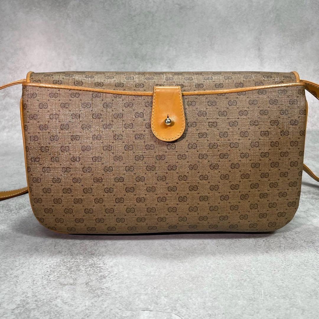 Gucci GG Shoulder Bag Brown Beige Logo Leather — view 3