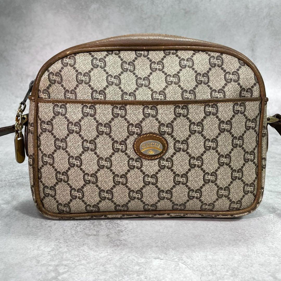 Gucci GG Shoulder Bag Brown Beige Logo Leather — view 2