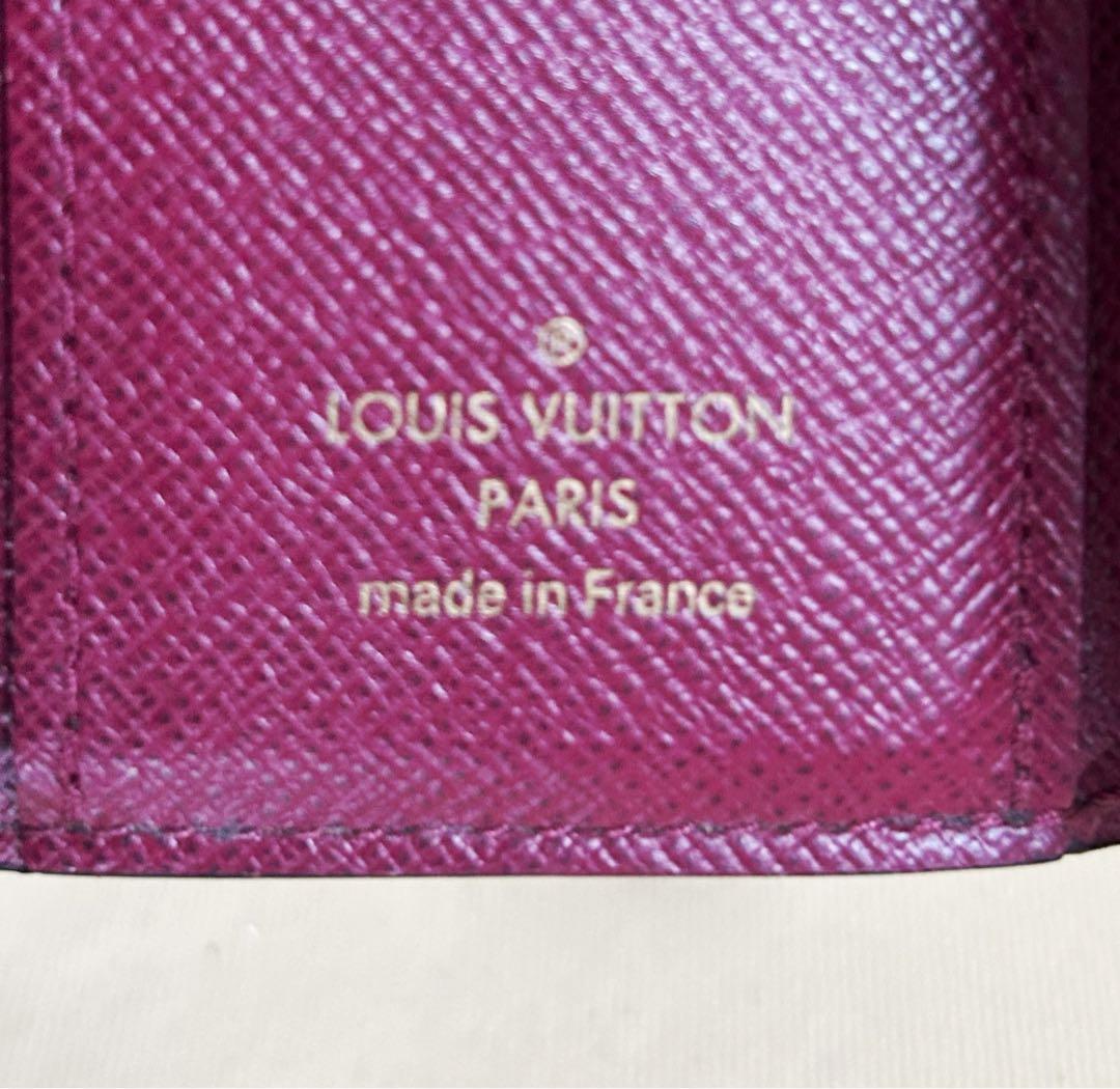 Louis Vuitton Portefeuille Zoe Fuchsia Trifold Wallet