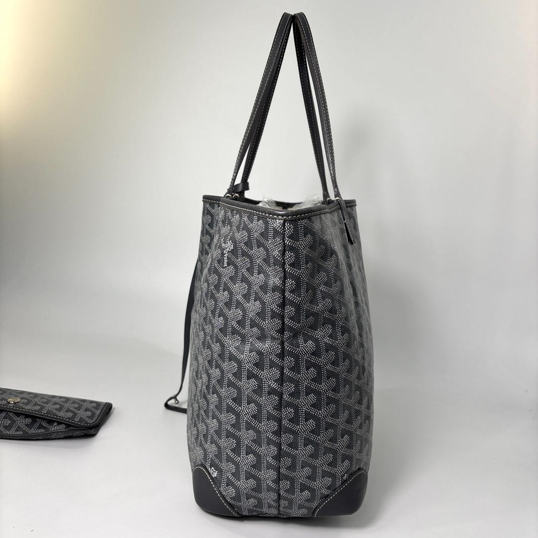 Goyard Super Saint Louis PM Tote Bag Gray — view 4