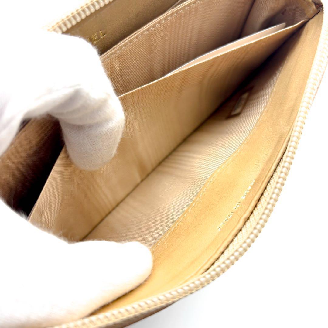 Chanel Wallet Coco Stitch Round Zip — view 7