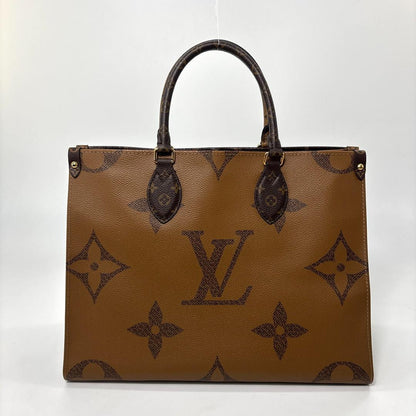 Louis Vuitton on the Go MM Giant Monogram Tote — view 6
