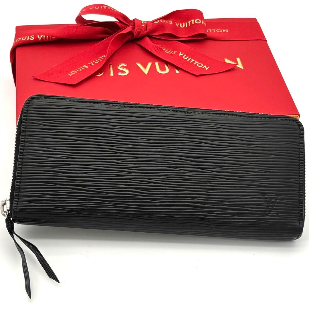 Louis Vuitton Zip Around Wallet Epi Portefeuille Clemence