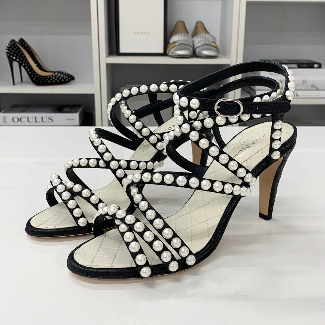 Chanel Leather CC Logo Pearl Quilted Strap Sandals Black