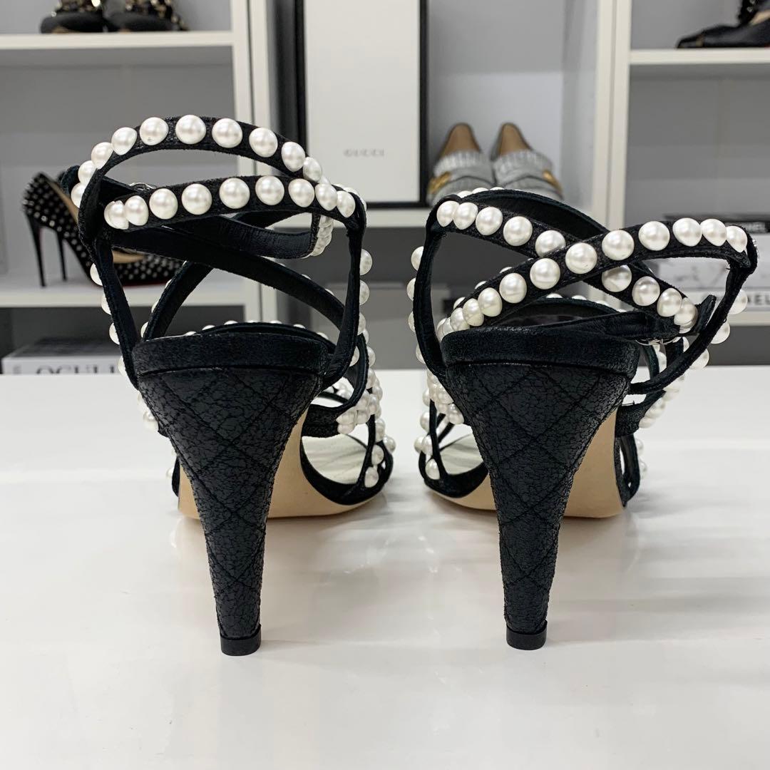 Chanel Leather CC Logo Pearl Quilted Strap Sandals Black
