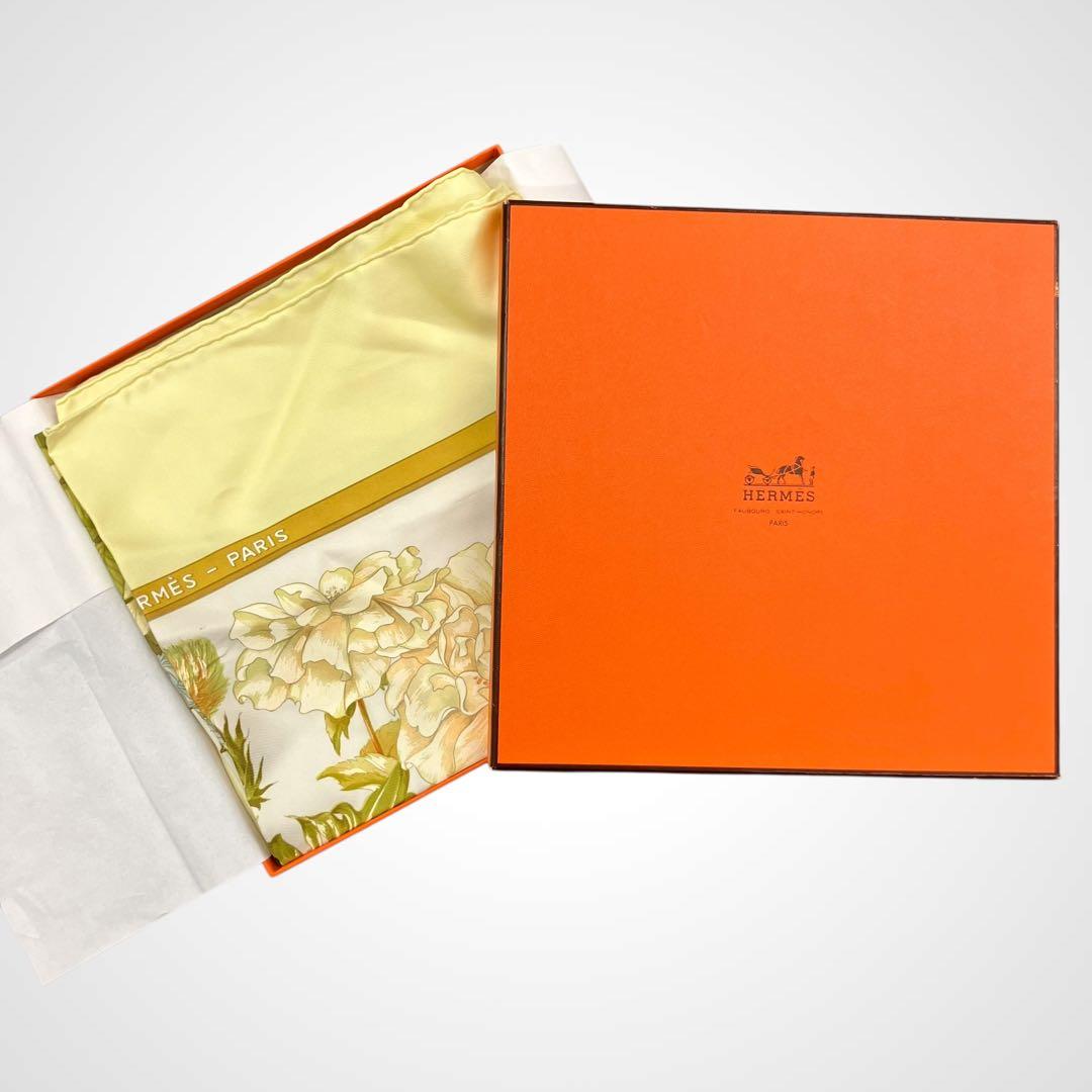 Hermes Carre90 Her Majesty The Queen Scarf J_246