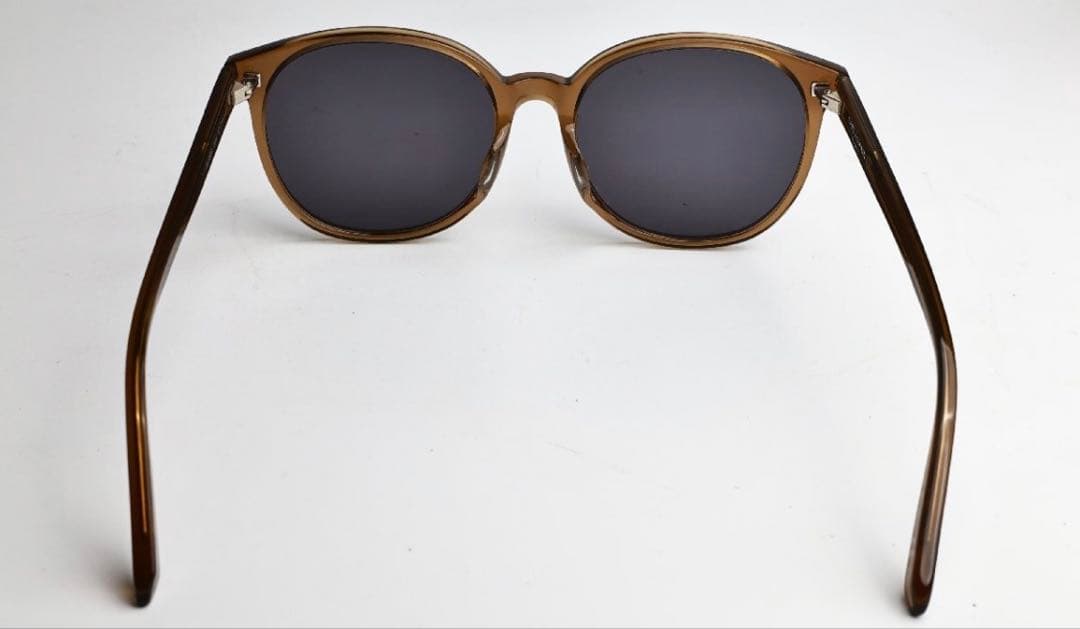 Saint Laurent Surf Logo Sunglasses Eyewear — view 4