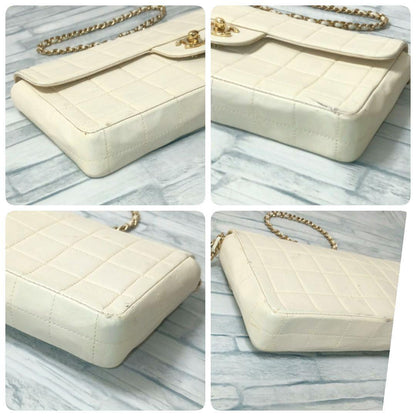 Chanel Chocolate Chain Shoulder Lambskin Turnlock White — view 4