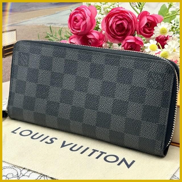 Louis Vuitton Damier Graphite Vertical Zippy Wallet