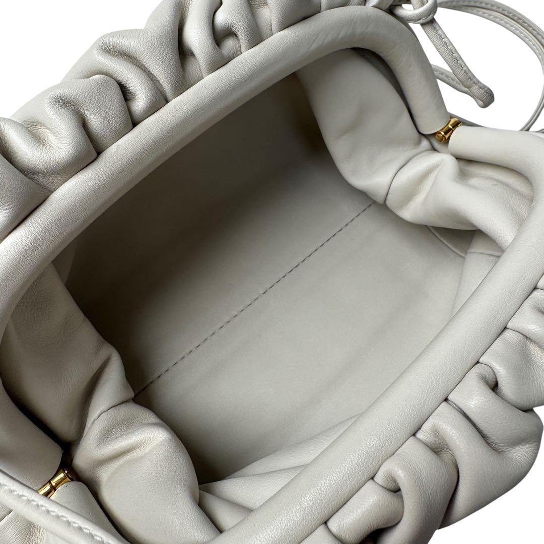 Bottega Veneta Mini the Pouch Shoulder — view 8