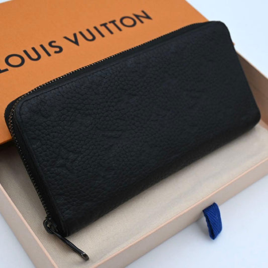 Louis Vuitton Monogram Taurillon Vertical Wallet Black