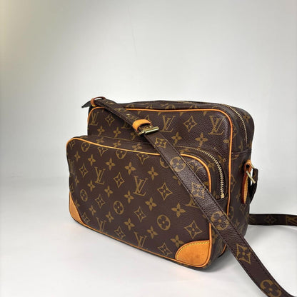 Louis Vuitton Super Monogram Nile — view 2