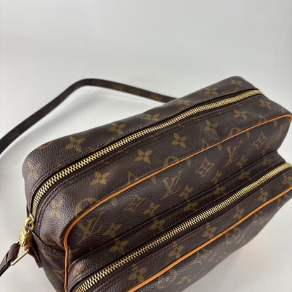 Louis Vuitton Super Monogram Nile — view 6