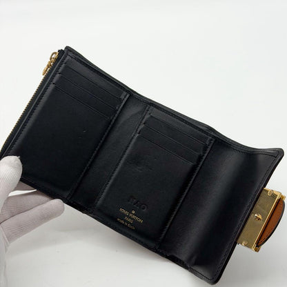 Louis Vuitton Portefeuille Dauphine Compact Reverse Monogram Wallet — view 6