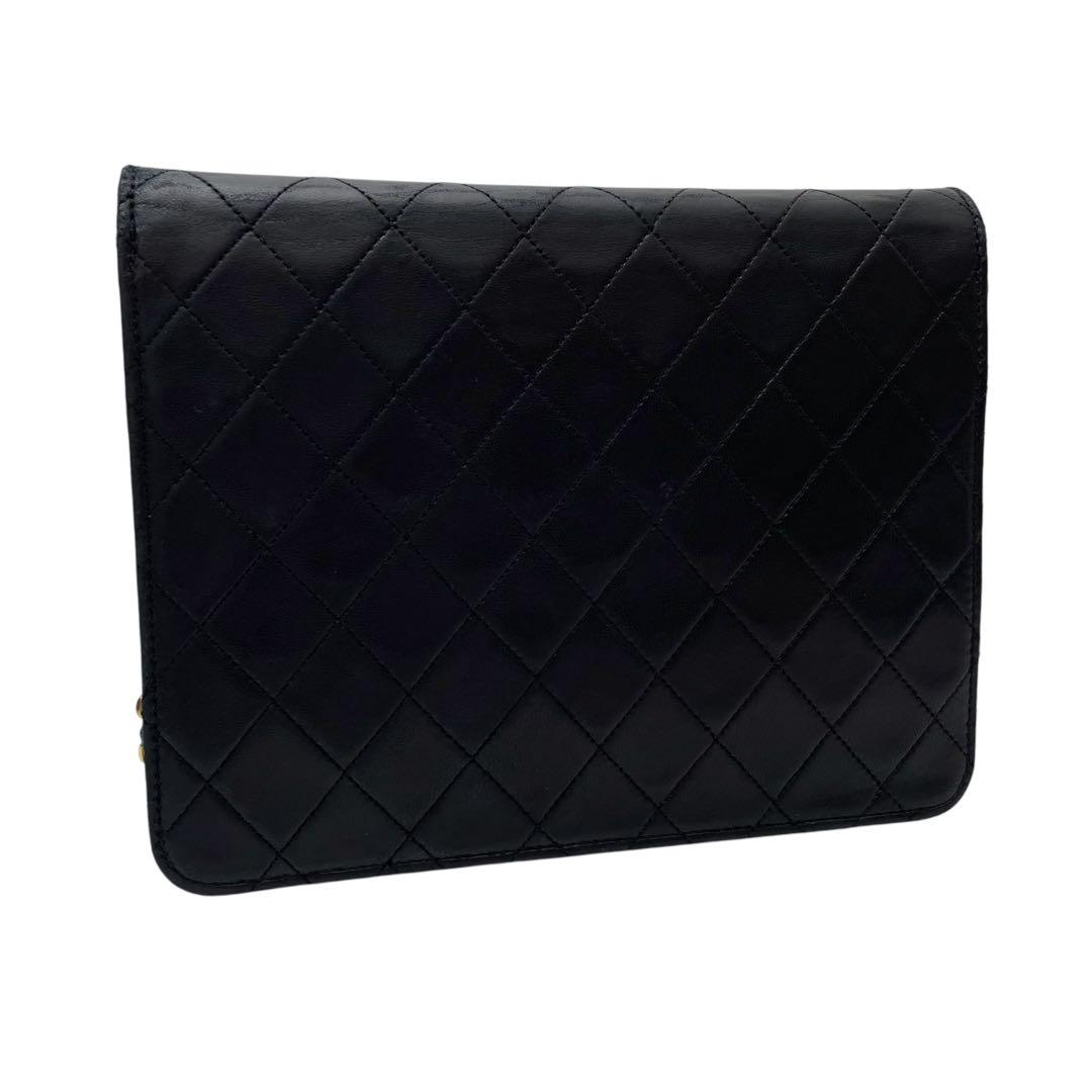 Chanel Quilted Lambskin Chain Shoulder Bag CC Logo Black — view 2
